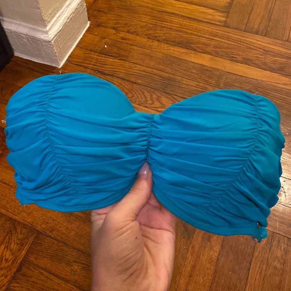 Swimsuit bra